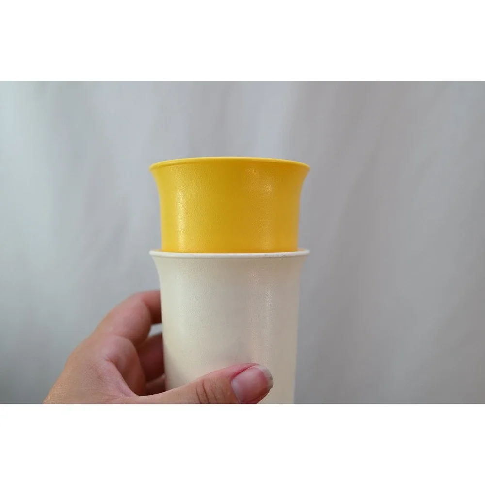 Vintage Tupperware 2874A Cups Set of 2 Yellow Cream 10.5oz Tumblers Plastic USA